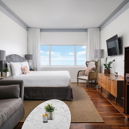 Nautilus Sonesta Miami Beach Kültér fotó A room at the Hotel 57