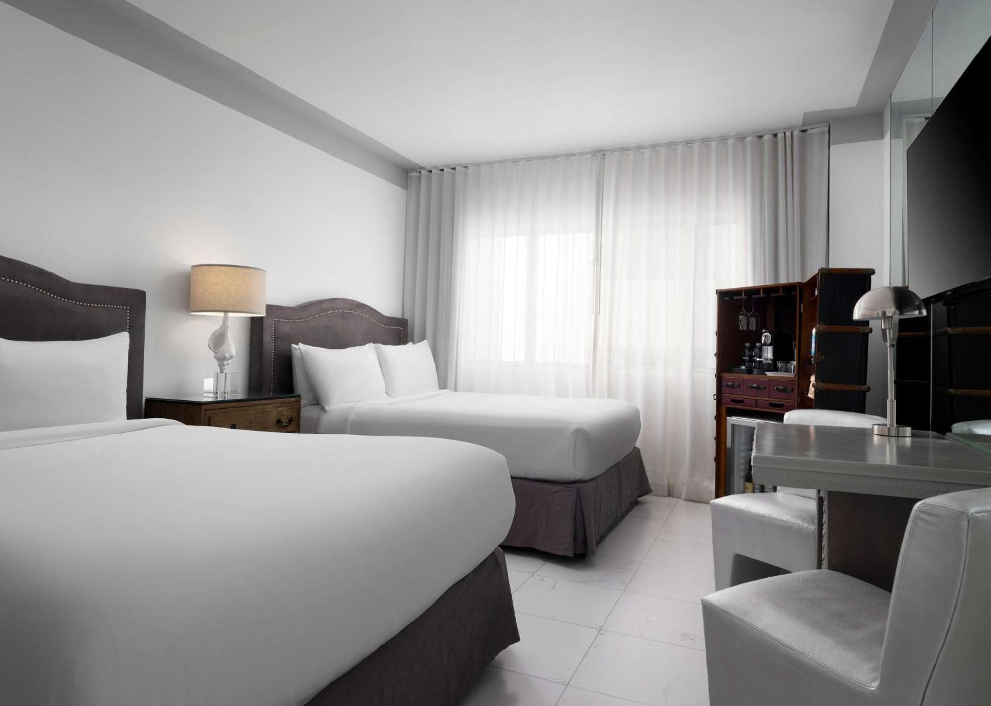 Nautilus Sonesta Miami Beach Kültér fotó A room at the hotel