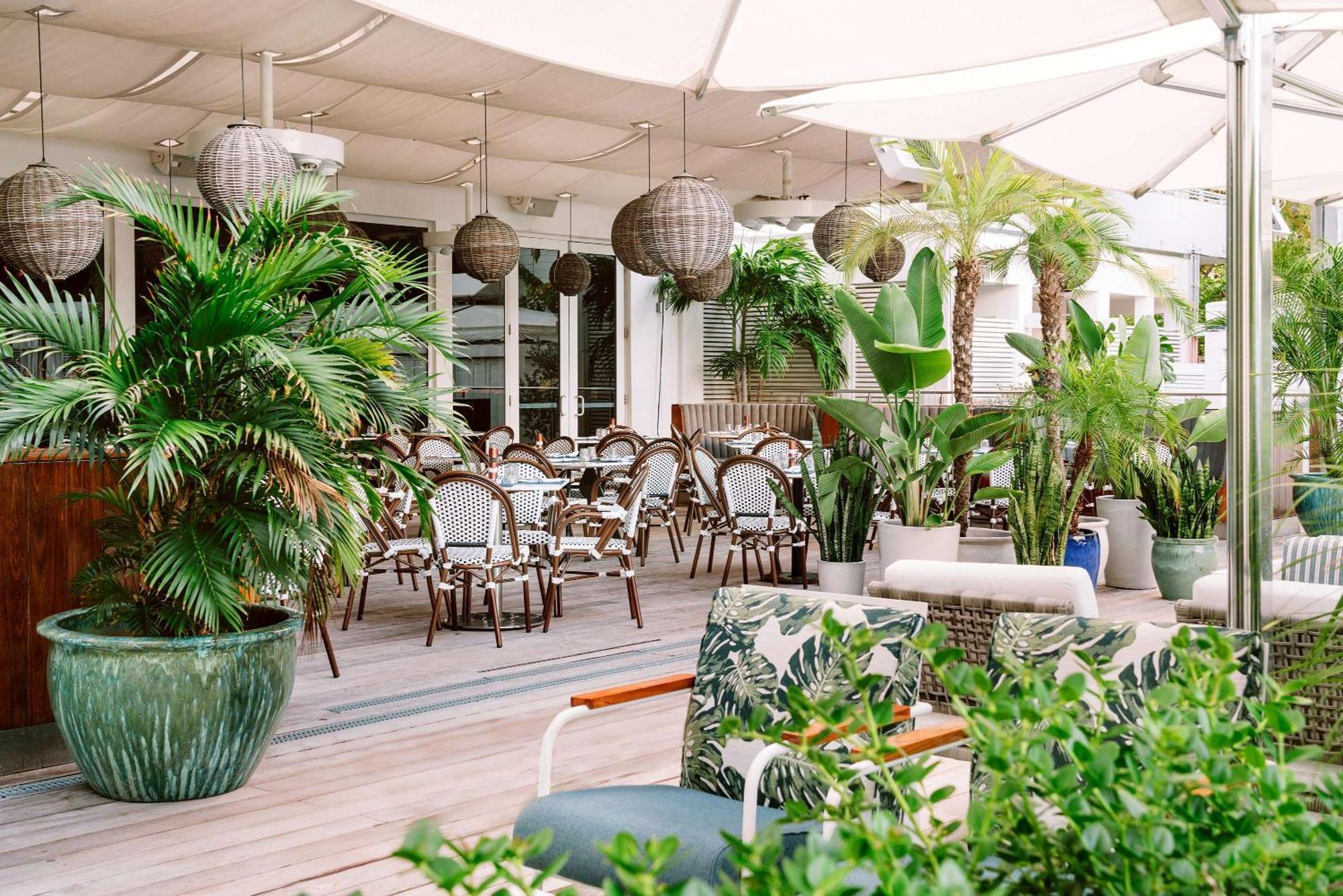 Nautilus Sonesta Miami Beach Kültér fotó The Terrace at The Ivy